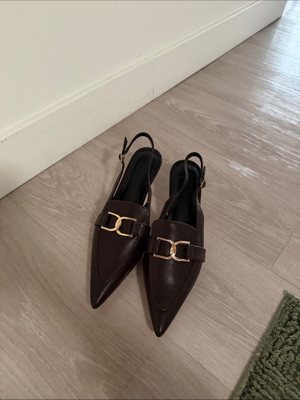 Brown JustFab kitten heels with gold hardware